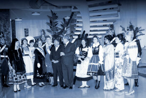 (Inauguration de notre siège en 1963 avec Louis Armand / Inauguration of the UIC headquarters in 1963 with Louis Armand 
